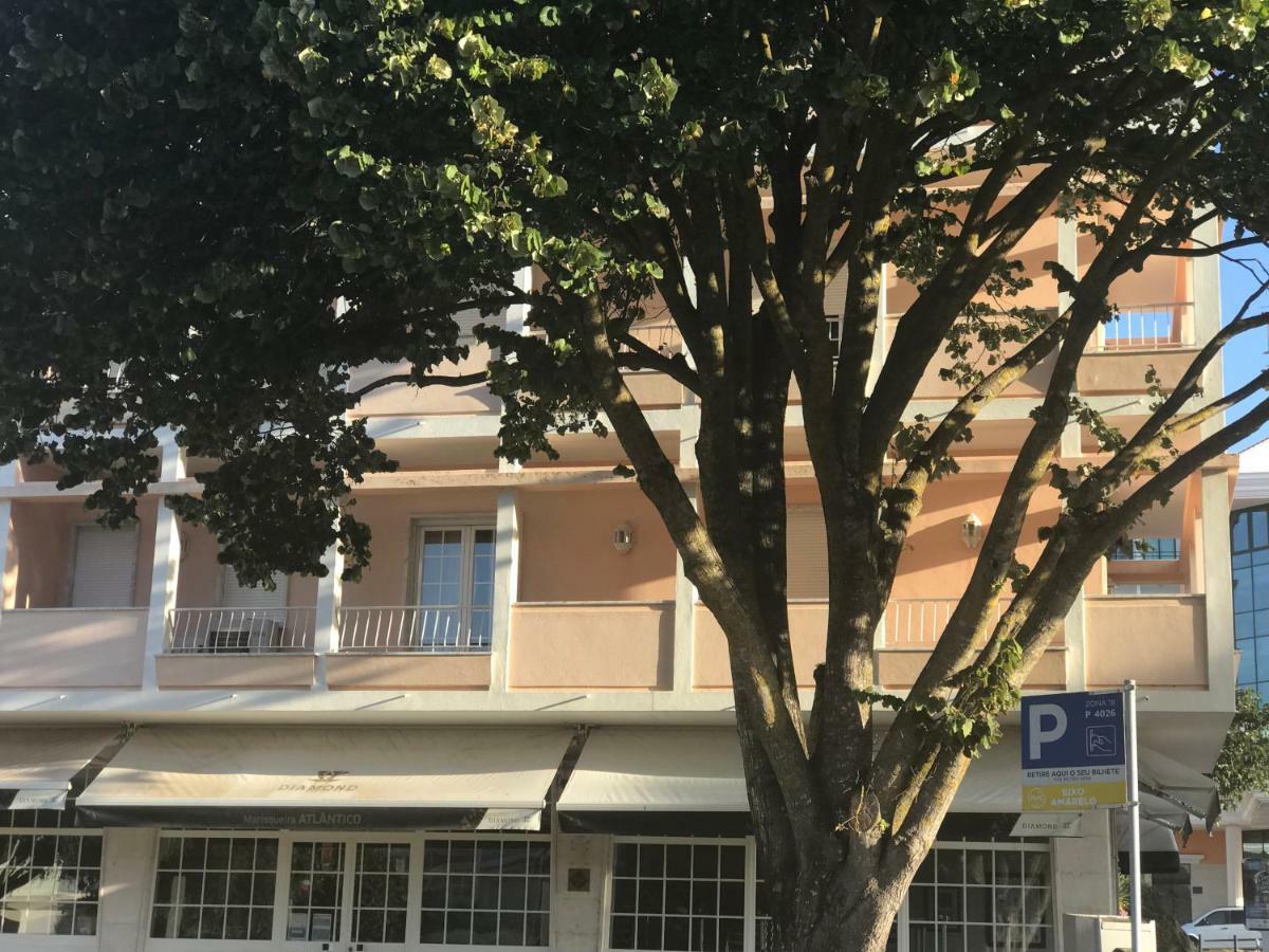 Atlantic Waves Accommodation Carcavelos  Exterior foto